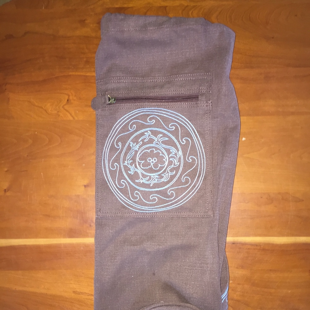 GAIAM Yoga Mat Bag!